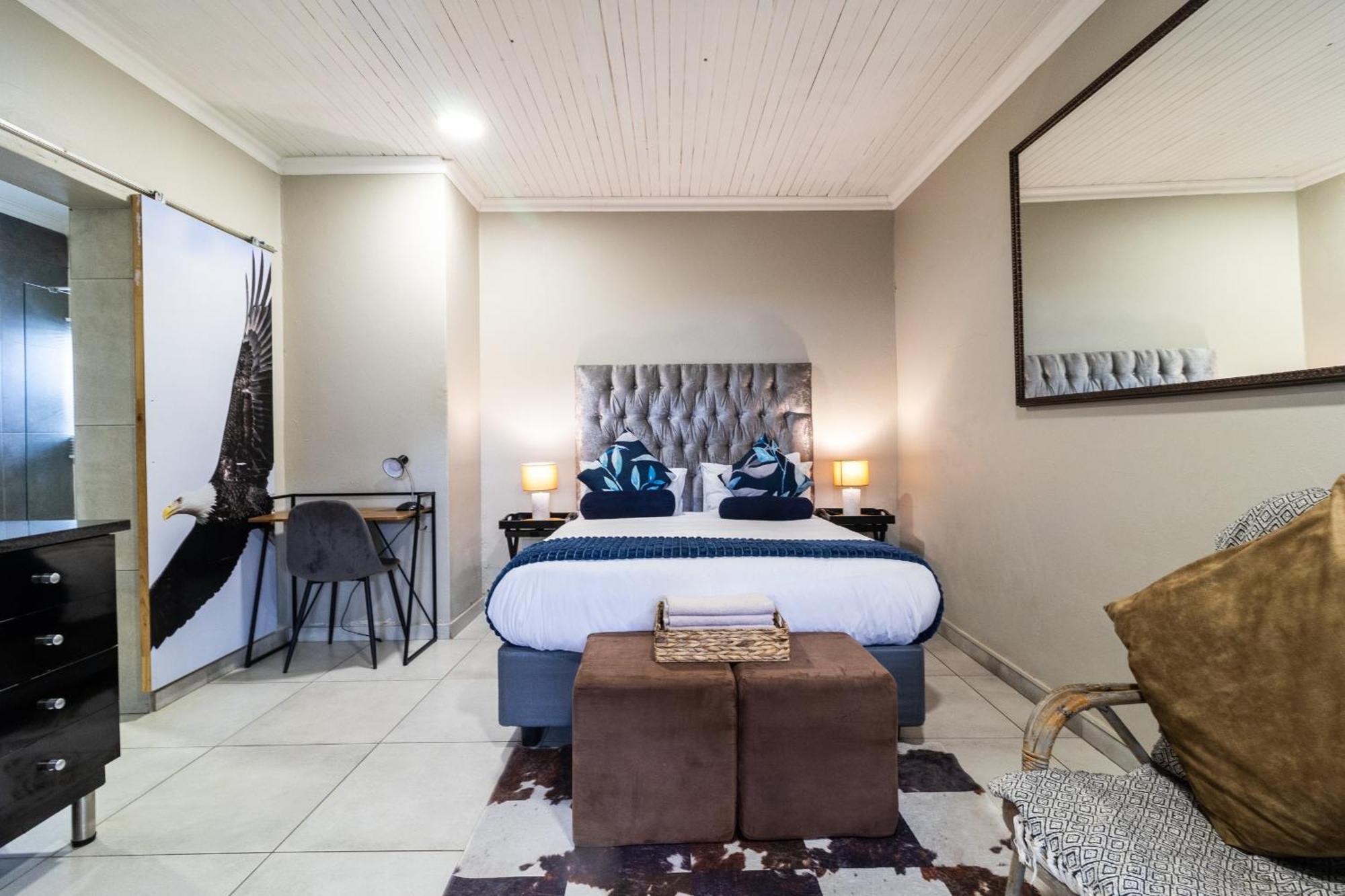 Bosveld In Die Stad 2 Guesthouse Альбертон Экстерьер фото
